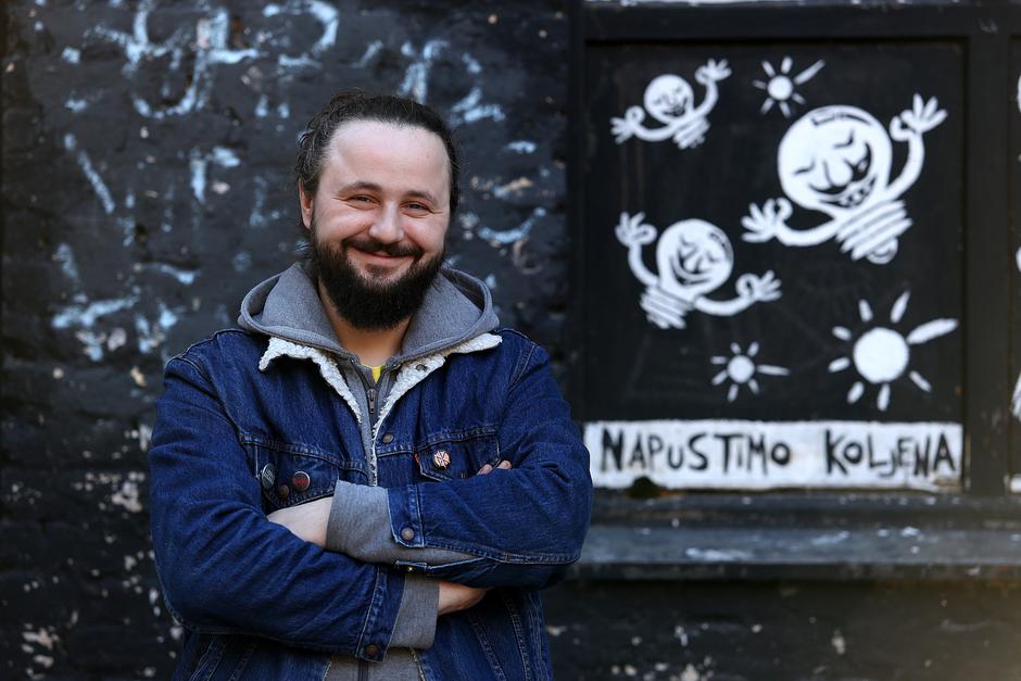 03.03.2015., Zagreb - Miron Milic, akademski slikar, graficar, ilustrator i street artist. Photo: Anto Magzan/PIXSELL