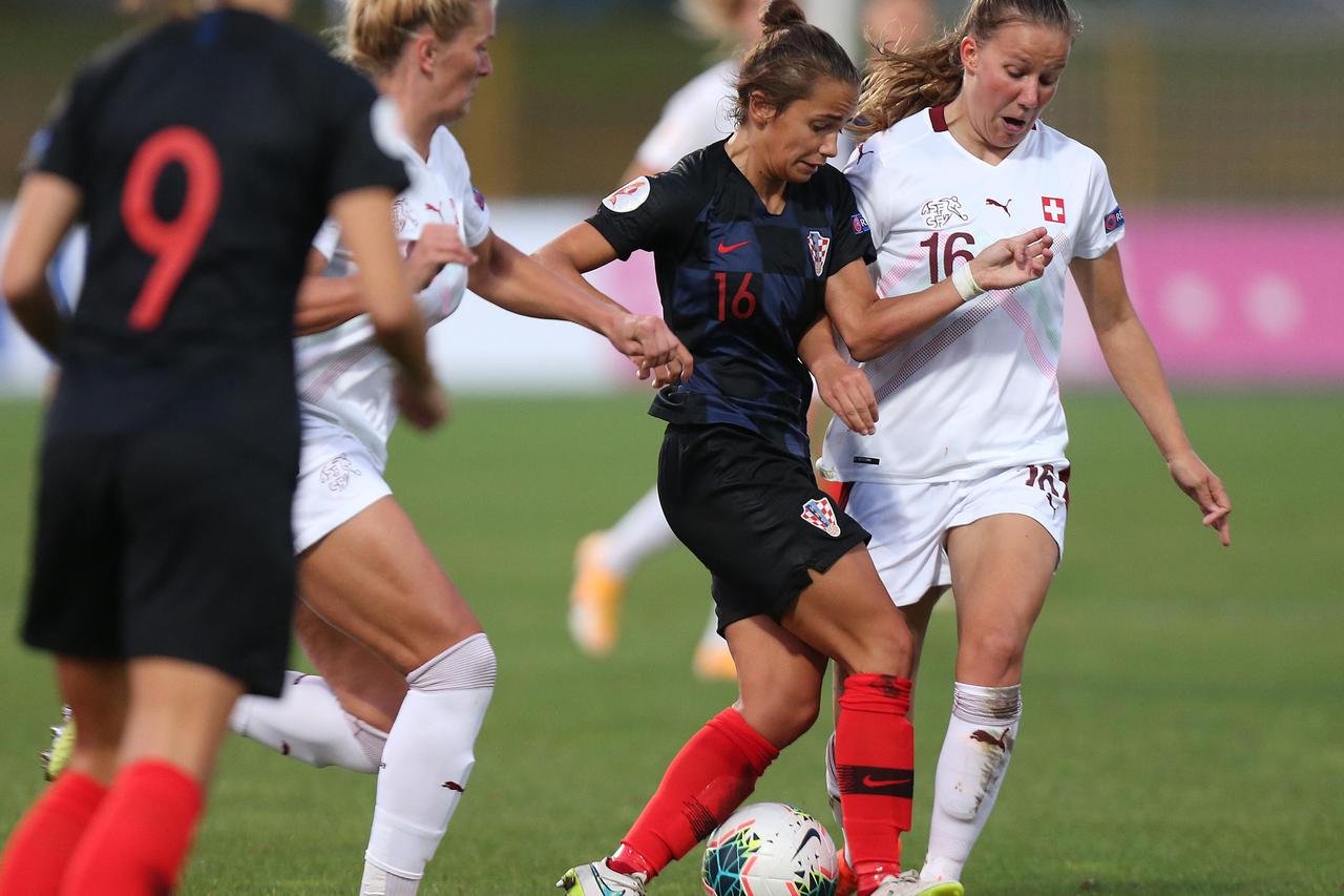 Zaprešić: Kvalifikacijska utakmica za žensko nogometno EP, Hrvatska - Švicarska