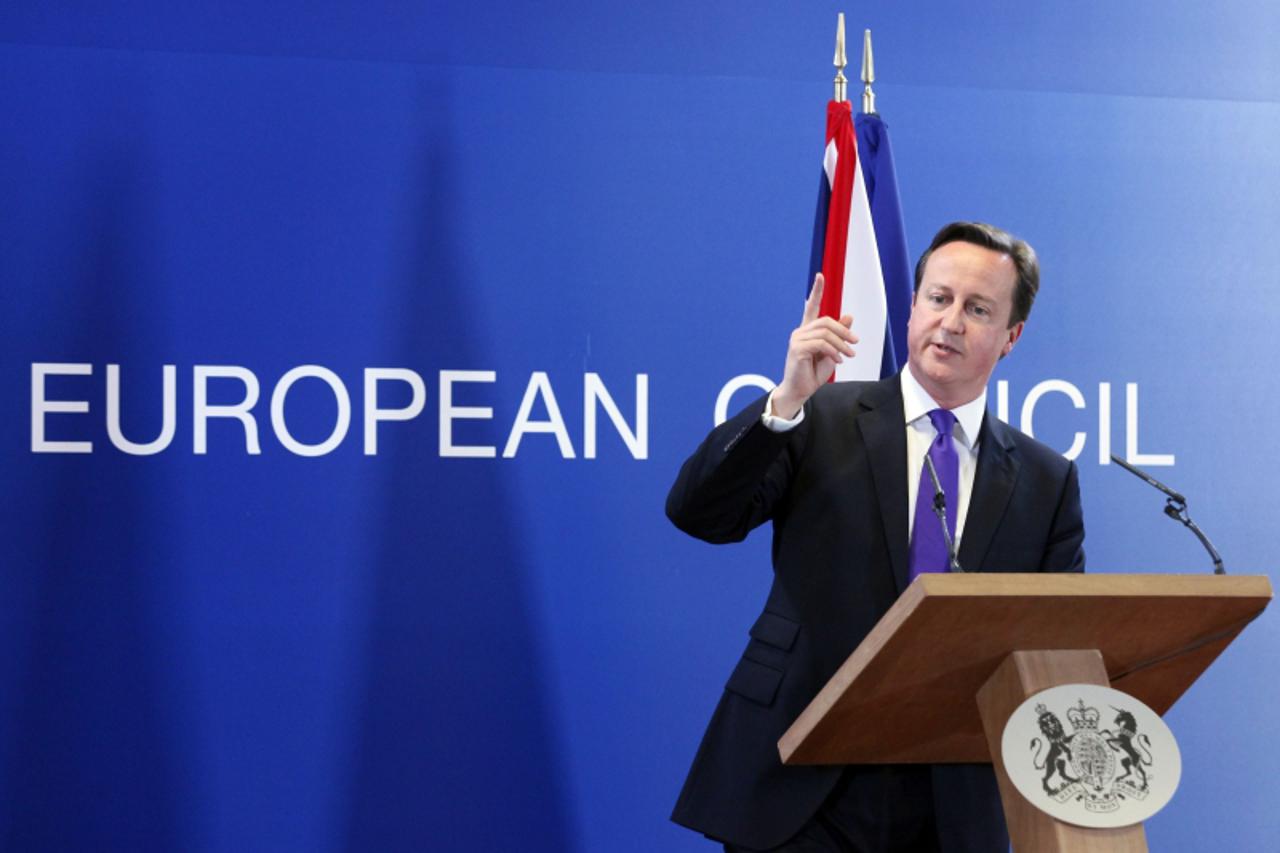 'Britain\'s Prime Minister David Cameron addresses a news conference after an European Union leaders summit in Brussels June 29, 2012. Under pressure to prevent a catastrophic breakup of their single 