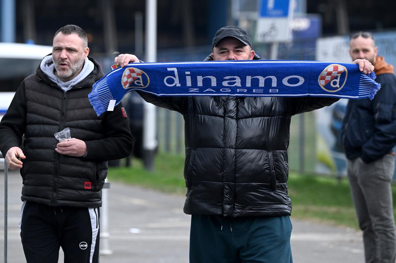 Zagreb: Navijači na Maksimiru u iščekivanja utakmice GNK Dinamo - Real Betis