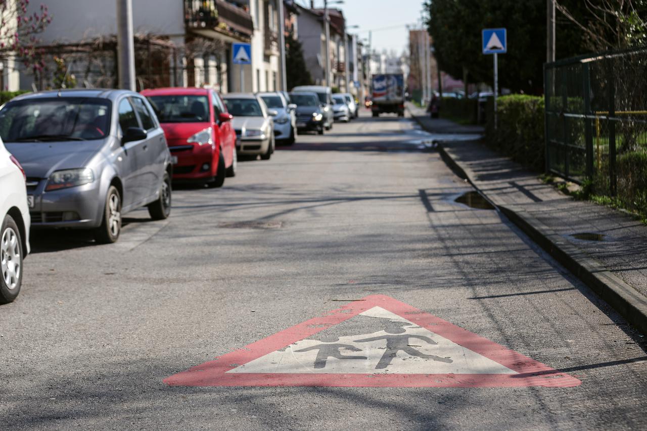 Zagreb: Pove?anje prometne sigurnosti u ulici Stjepka Pasanca