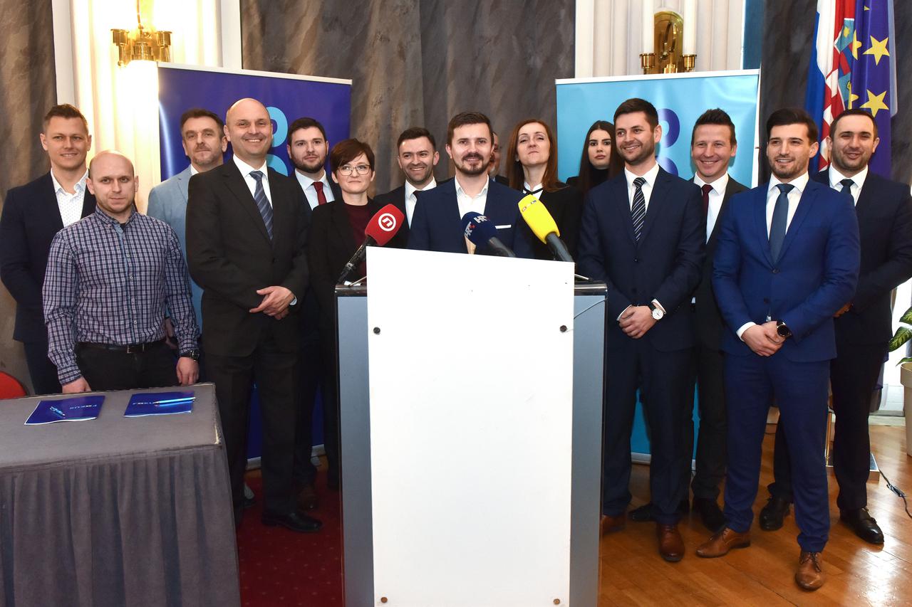 Zagreb: Konferencija za medije povodom osnivanja nove stranke centra Fokus