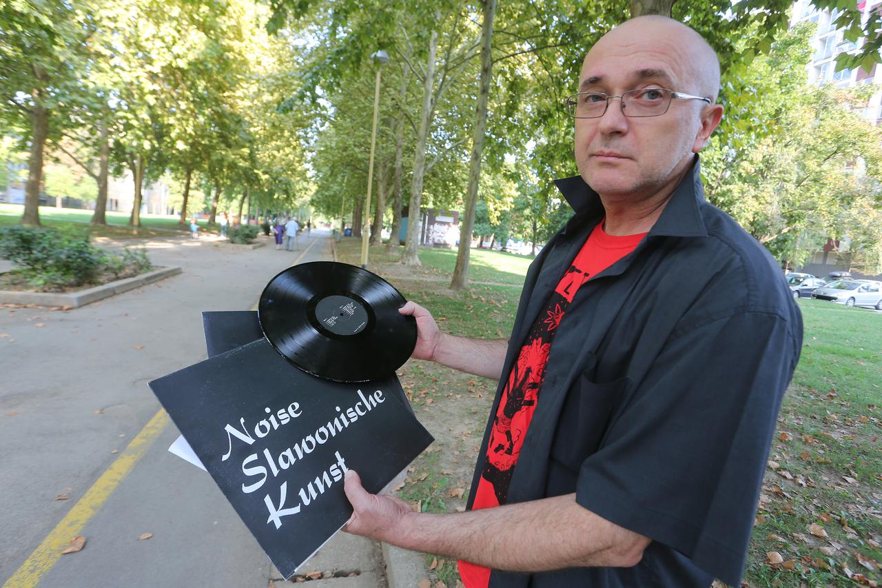 03.09.2015., Osijek - Profesor Goran Rem,  Photo: Marko Mrkonjic/PIXSELL