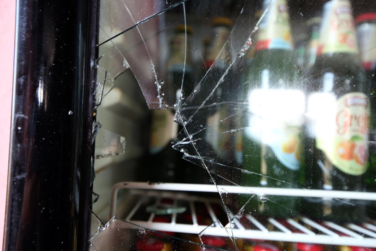 Uzdolje: U restoranu Petko napadnuti ljudi koji su gledali utakmicu Crvene zvezde