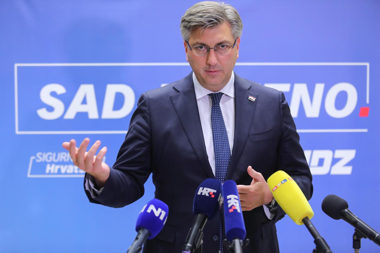 Zagreb: Andrej Plenković dao je izjavu medijima nakon sjednice Predsjedništva stranke