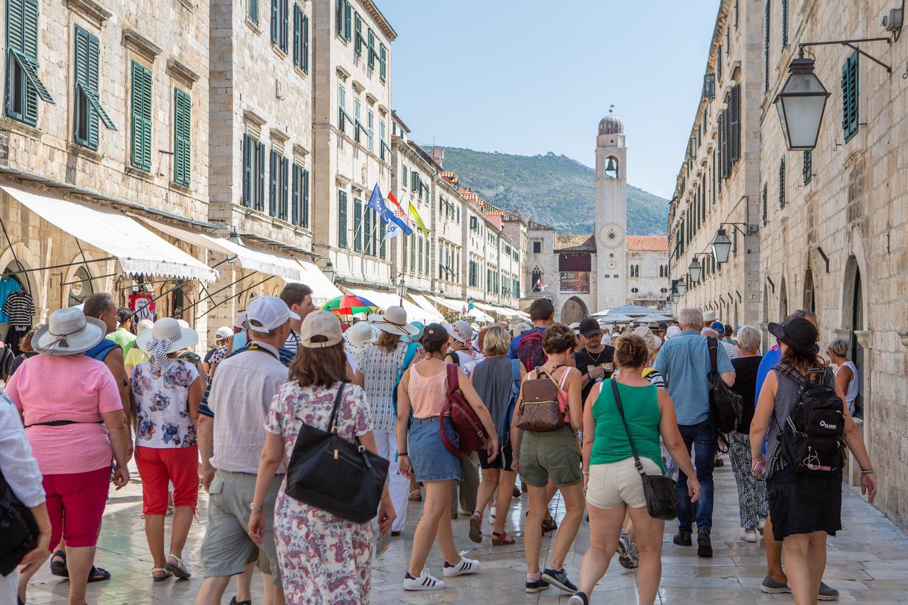 Turisti, Dubrovnik
