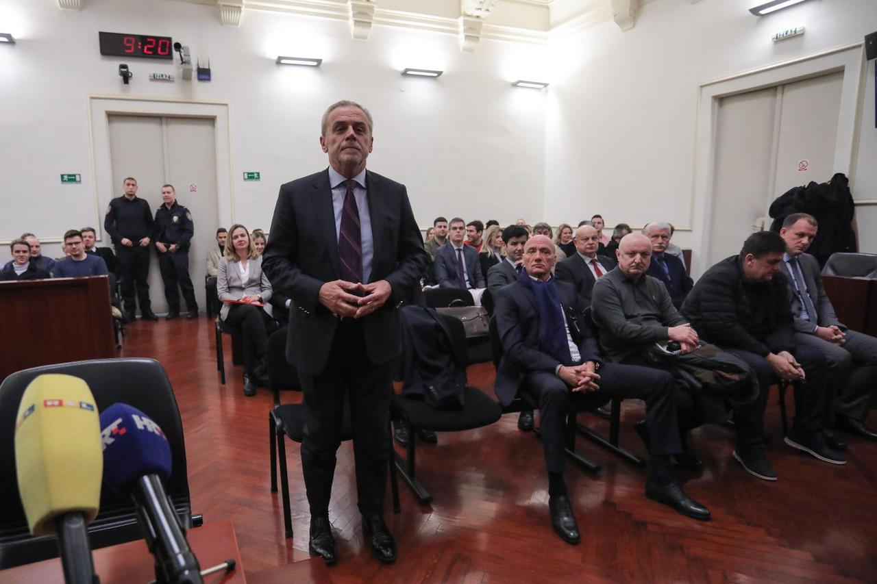 Suđenje Milanu Bandiću, Petru Pripuzu i drugima u predmetu Agram