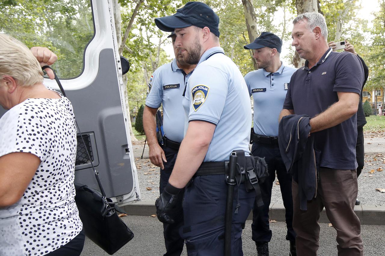 Zagreb: Uhićeni u akciji USKOK-a dolaze na Županijski sud