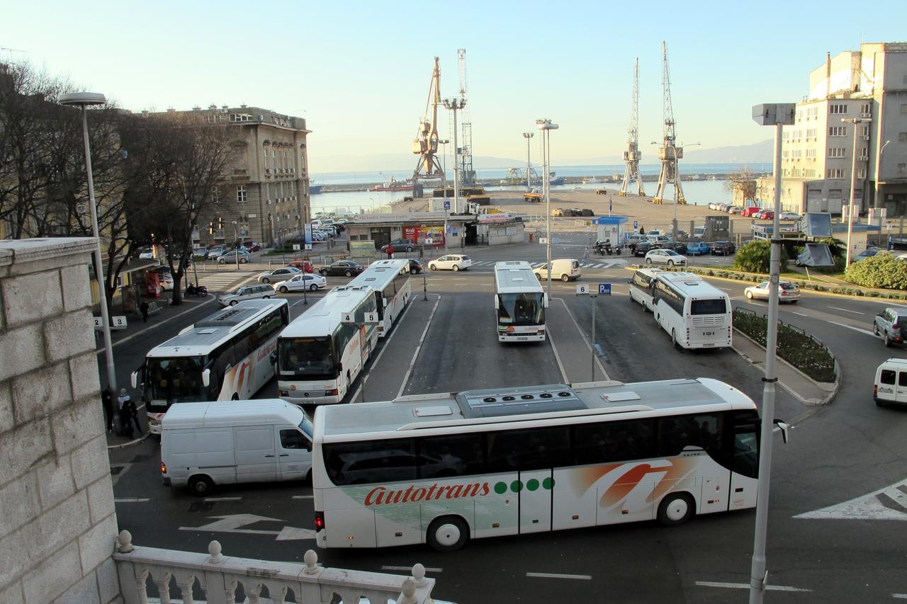 AZTN je u srpnju odobrila koncentraciju na tržištu javnog linijskog cestovnog prijevoza putnika Arrive koja će upravljati i sa 16 kolodvora