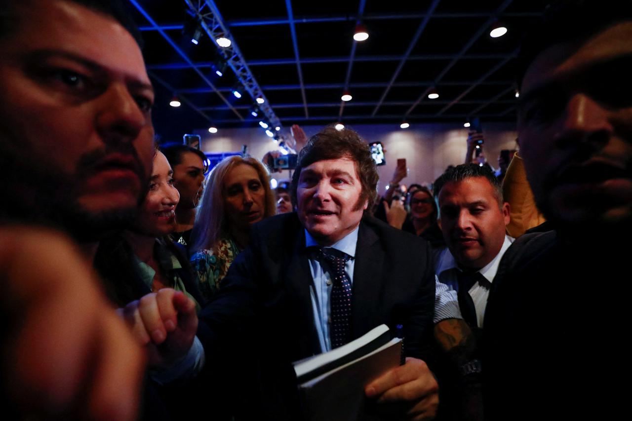 Argentine presidential pre-candidate Milei presents a book