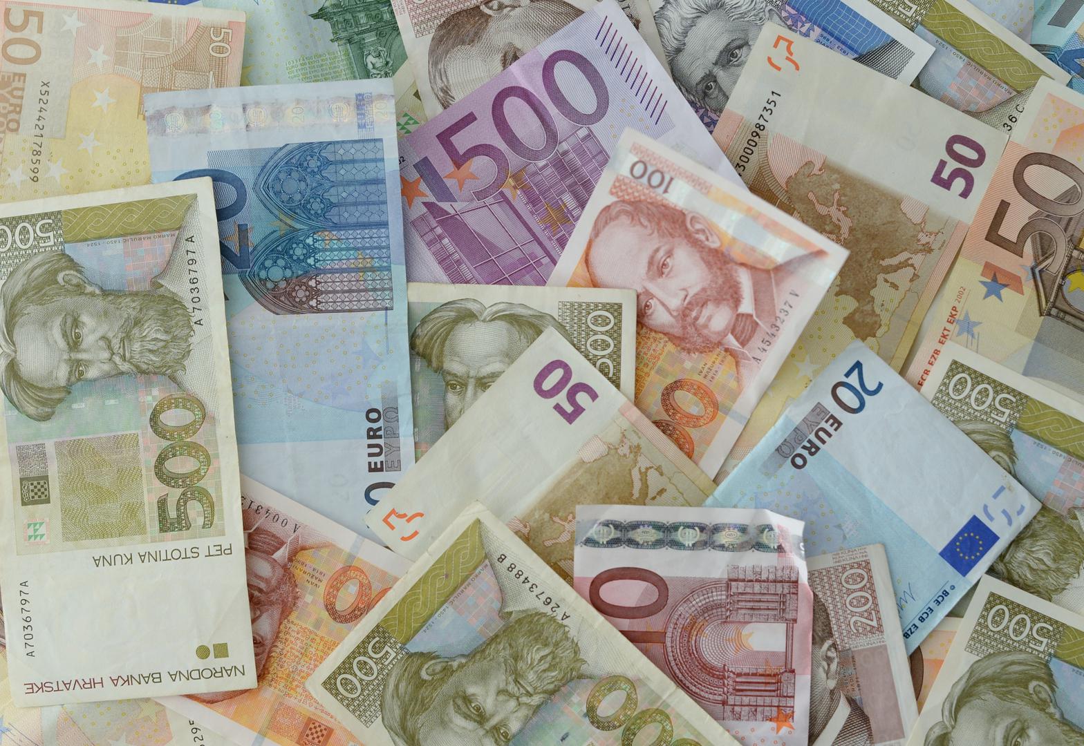 Kada euro zamijeni kunu, a profesorica Marijana Ivanov vjeruje da bi to moglo biti po tečaju 7,5 kuna za jedan euro jer je to prosječna vrijednost zadnjih 10 godina, simboli hrvatskog identiteta naći će se na kovanicama eura.