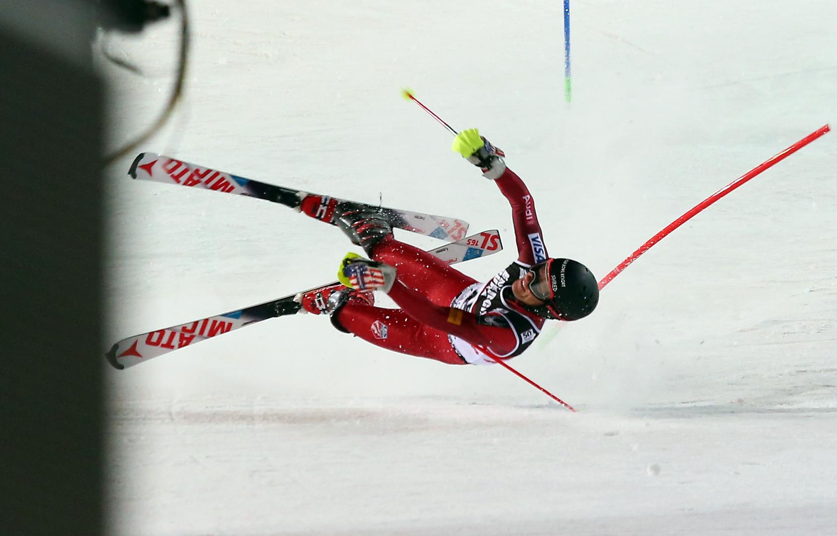 Zagreb: Teški uvjeti na stazi muške slalomske utrke