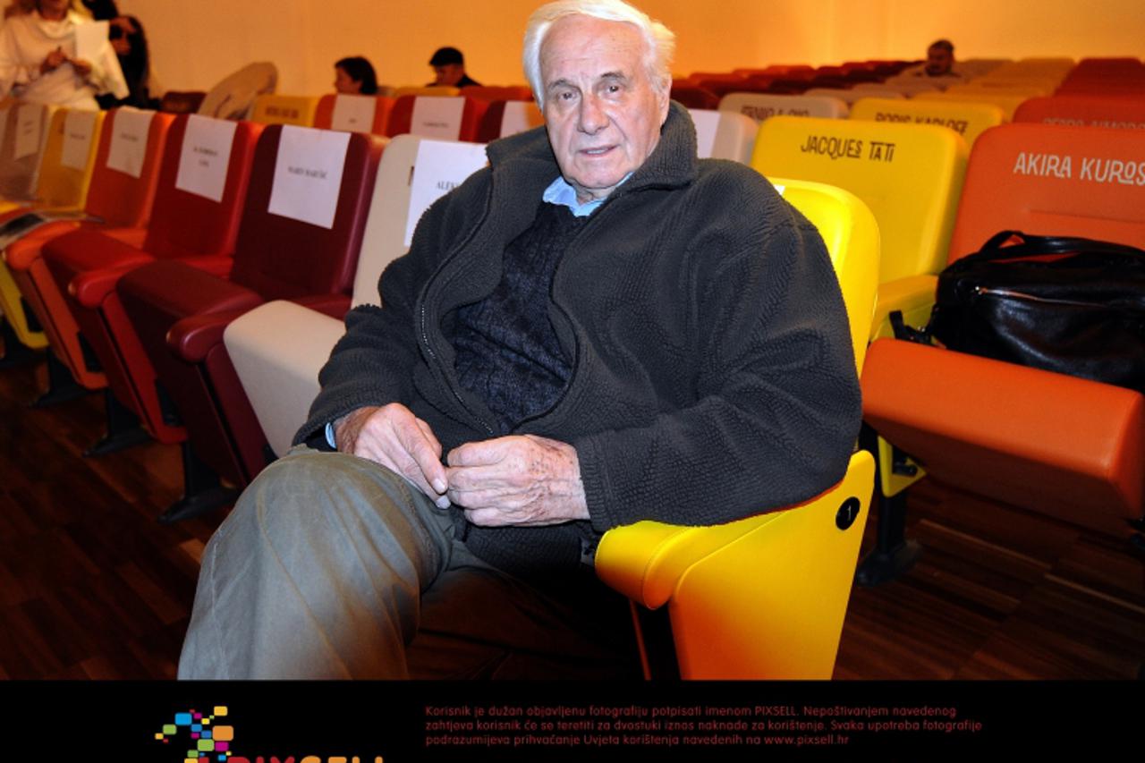 '12.12.2011., Split - Marin Marusic, redatelj filma Konvoj Libertas koji je prikazan u kinoteci Zlatna Vrata.  Photo: Tino Juric/PIXSELL'