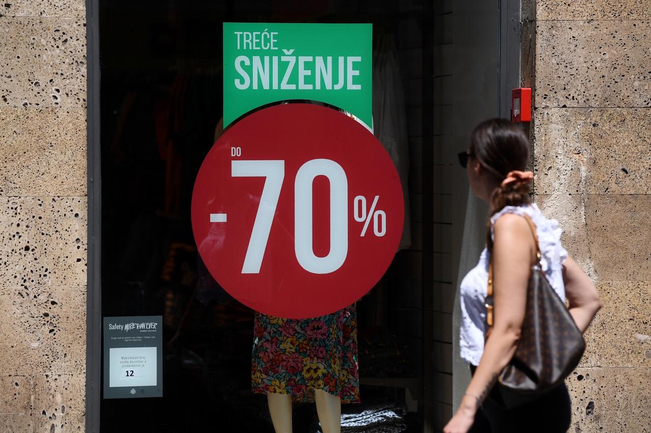 Zagreb: Velika sniženja u trgovinama - prilika za potrošiti koju kunu