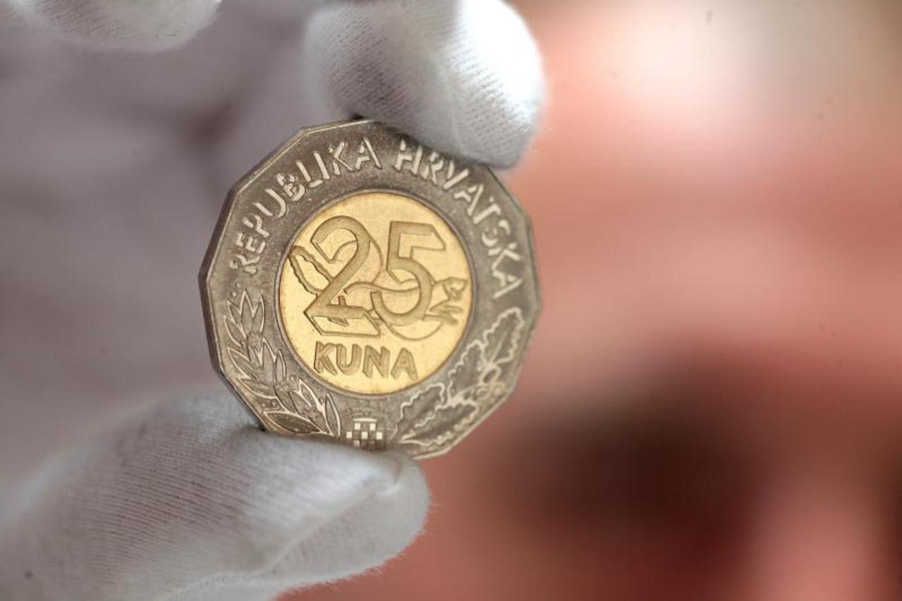 Jubilarne kovanice od 25 kuna za ulazak u EU (1)