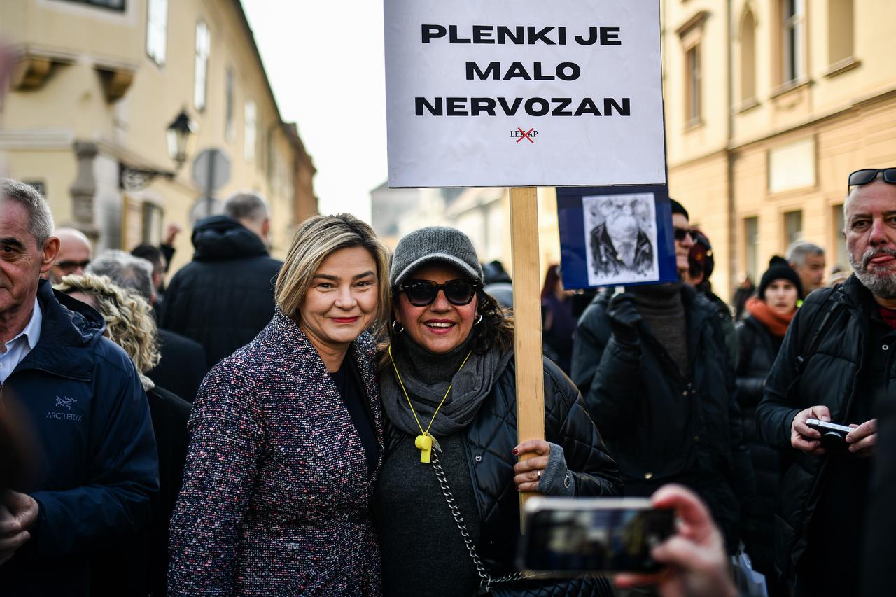 Prosvjed Hrvatskog novinarskog društva protiv tzv. Zakona opasnih namjera