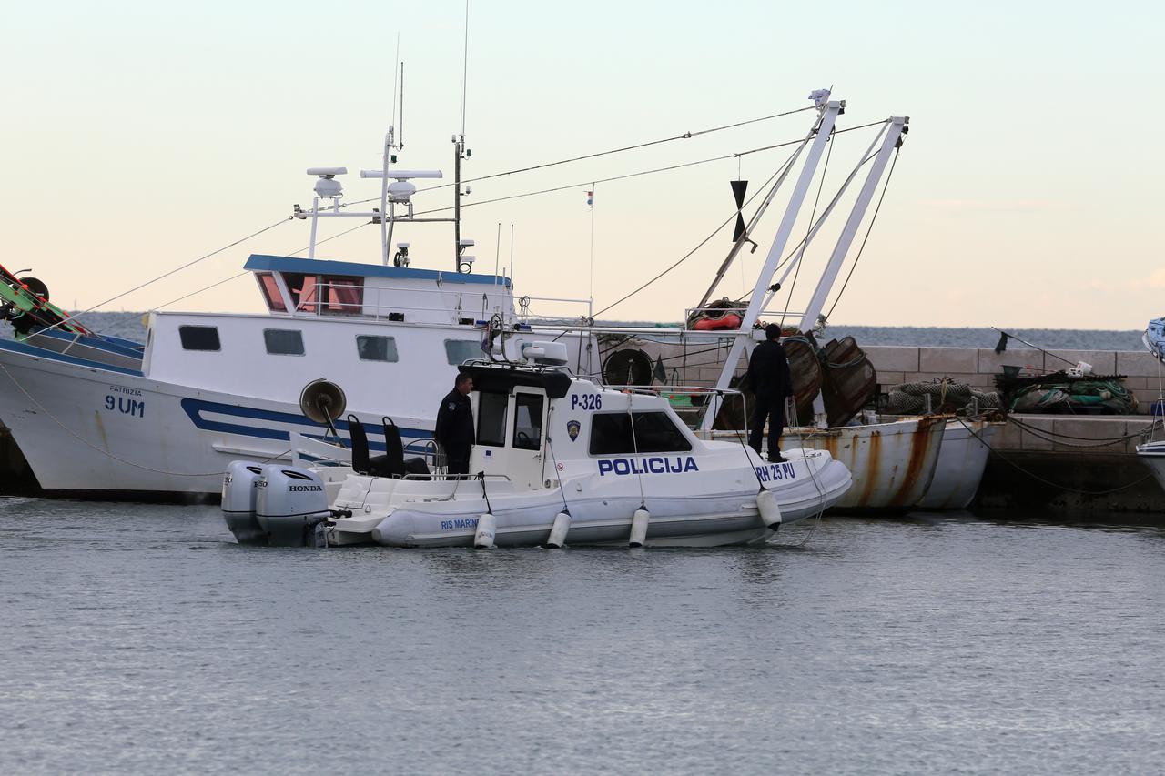 Savudrija: Ribari i policija na moru uz granicu sa Slovenijom