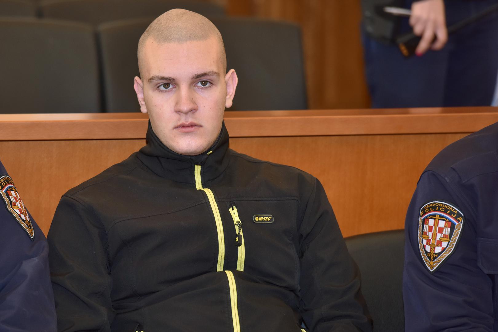 Tin Šunjerga danas je osuđen na 40 godina zatvora za ubojstvo roditelja. Bio je to zločin koji je šokirao hrvatsku javnost.