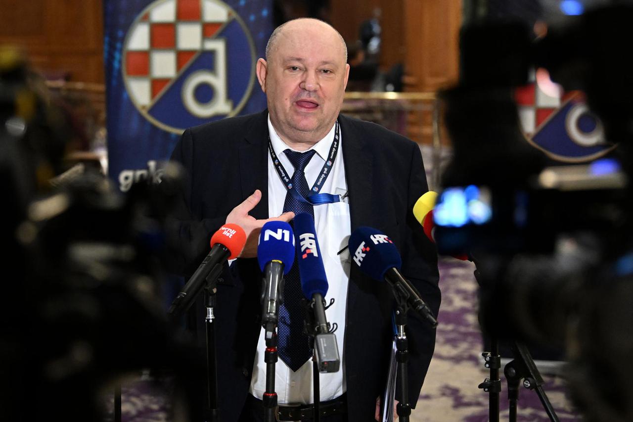 Zagreb: Nakon završene skupštine Damir Zorić dao je izjavu za medije