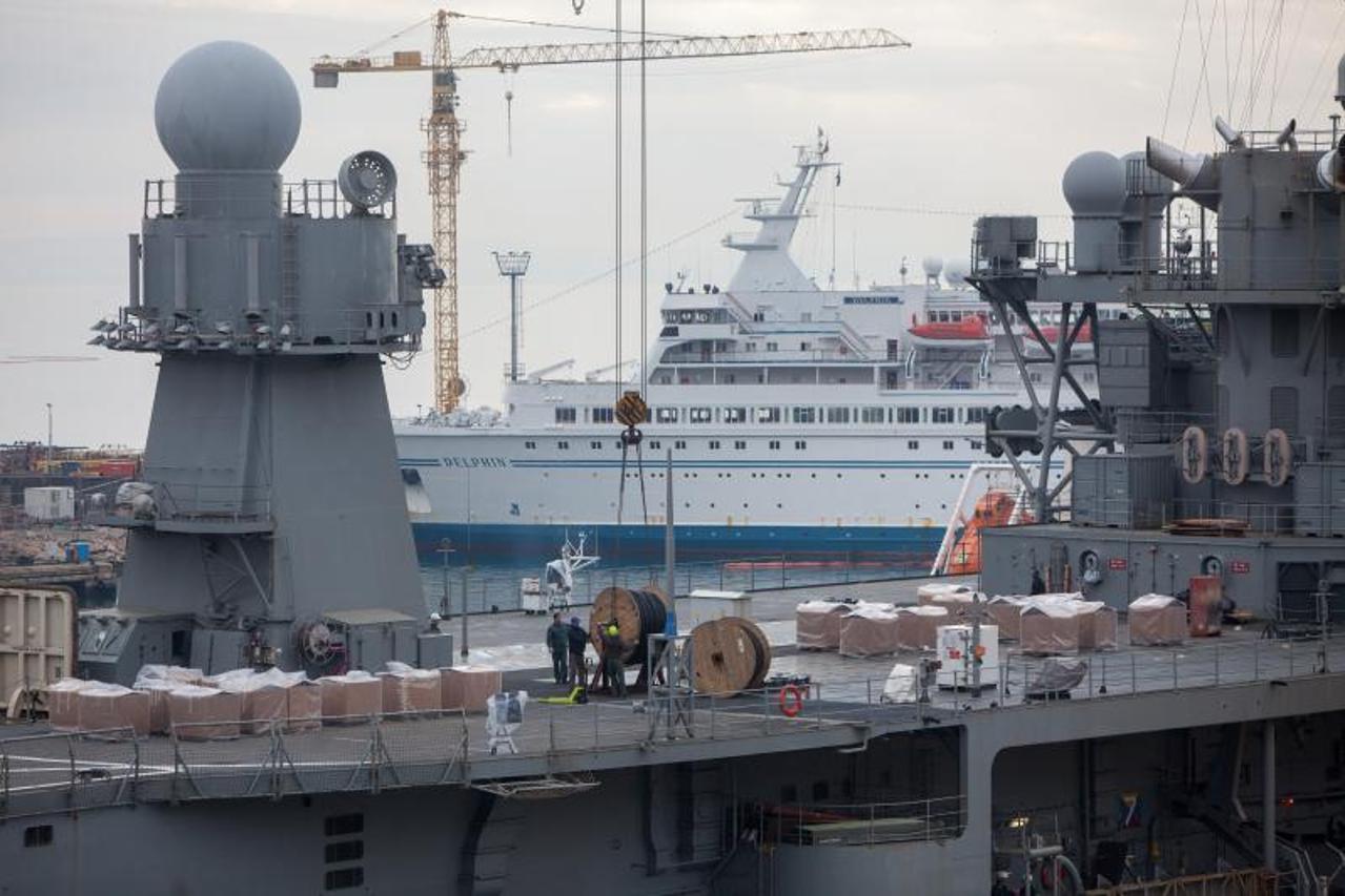  Zapovjedni brod američke ratne mornarice na remontu u brodogradilišti Viktor Lenac