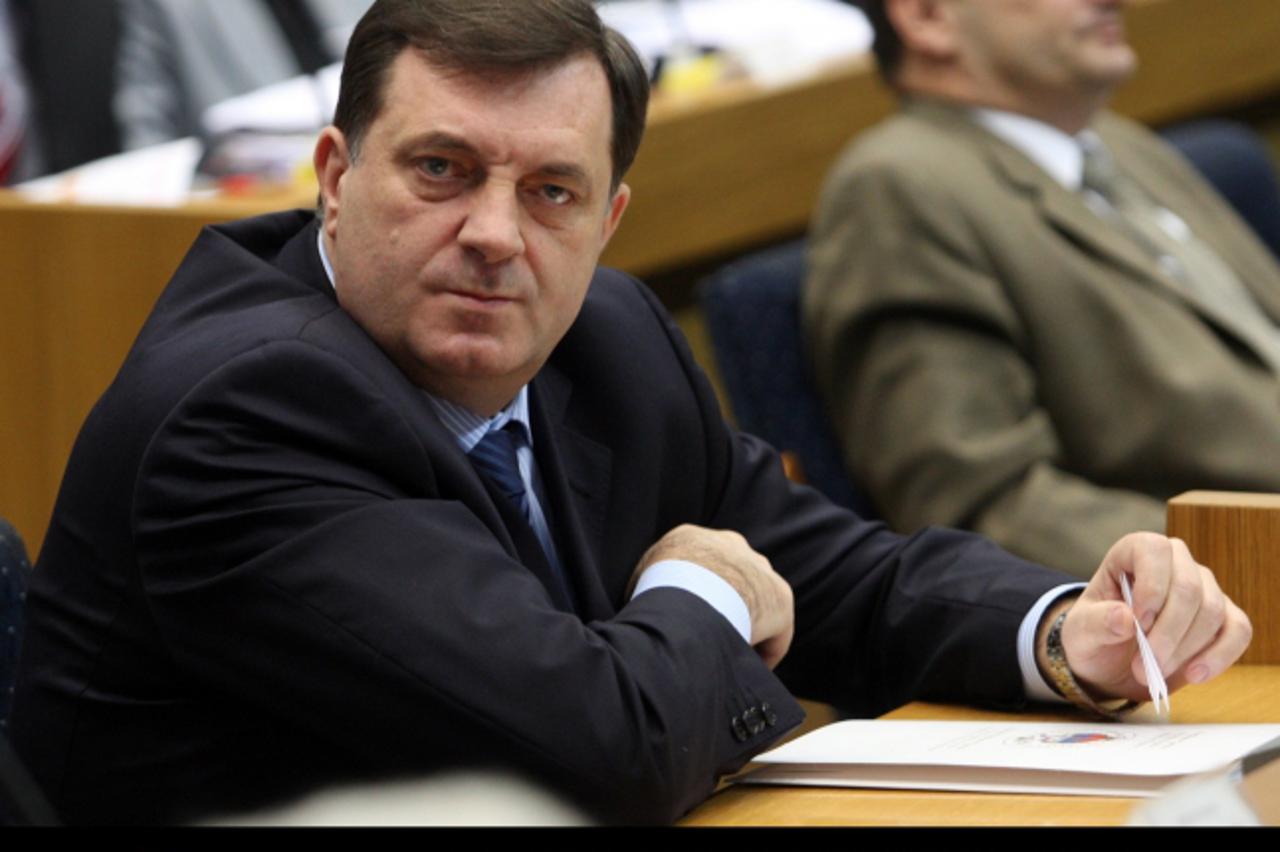 '09.02.2010., Banja Luka - Posebna sjednica Narodne Skupstine RS. Premijer RS Milorad Dodik na sjednici NSRS. Photo: Dejan Moconja/VLM/PIXSELL'
