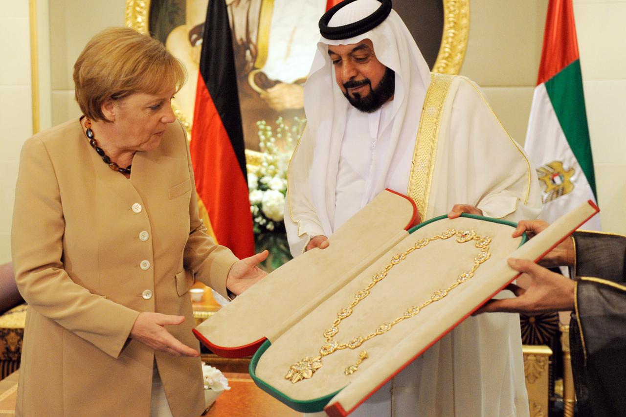 Angela Merkel, Khalifa bin Zayed Al Nahyan,šeik