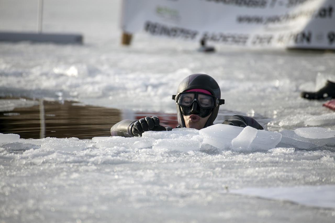 Lidija Lijić postavila rekord u ronjenju na dah ispod leda
