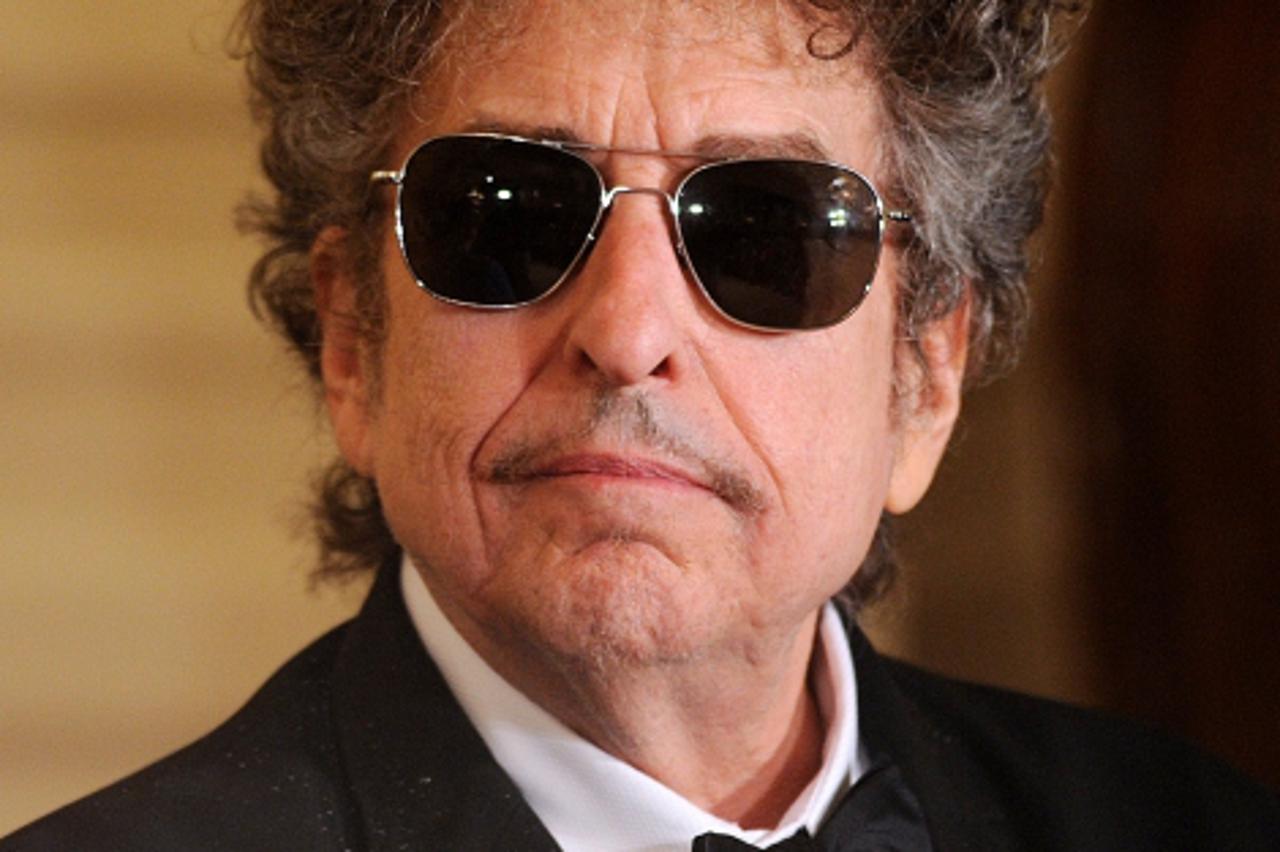 'Rock legend Bob Dylan looks on during the Presidential Medal of Freedom ceremony at the White House in Washington, D.C., U.S., on May 29, 2012. Photo by Olivier Douliery/ABACAUSA.com Photo: Press Ass