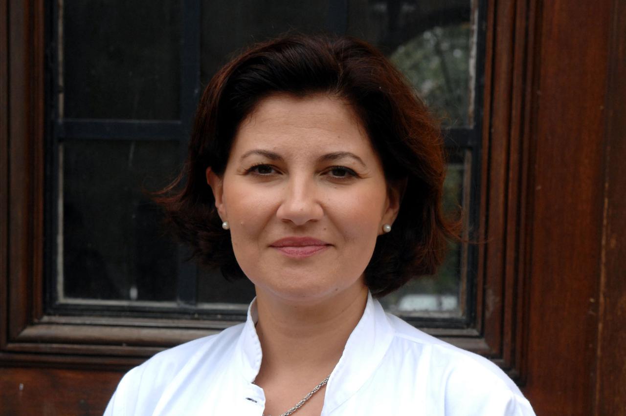 Dr. Petrana Brečić