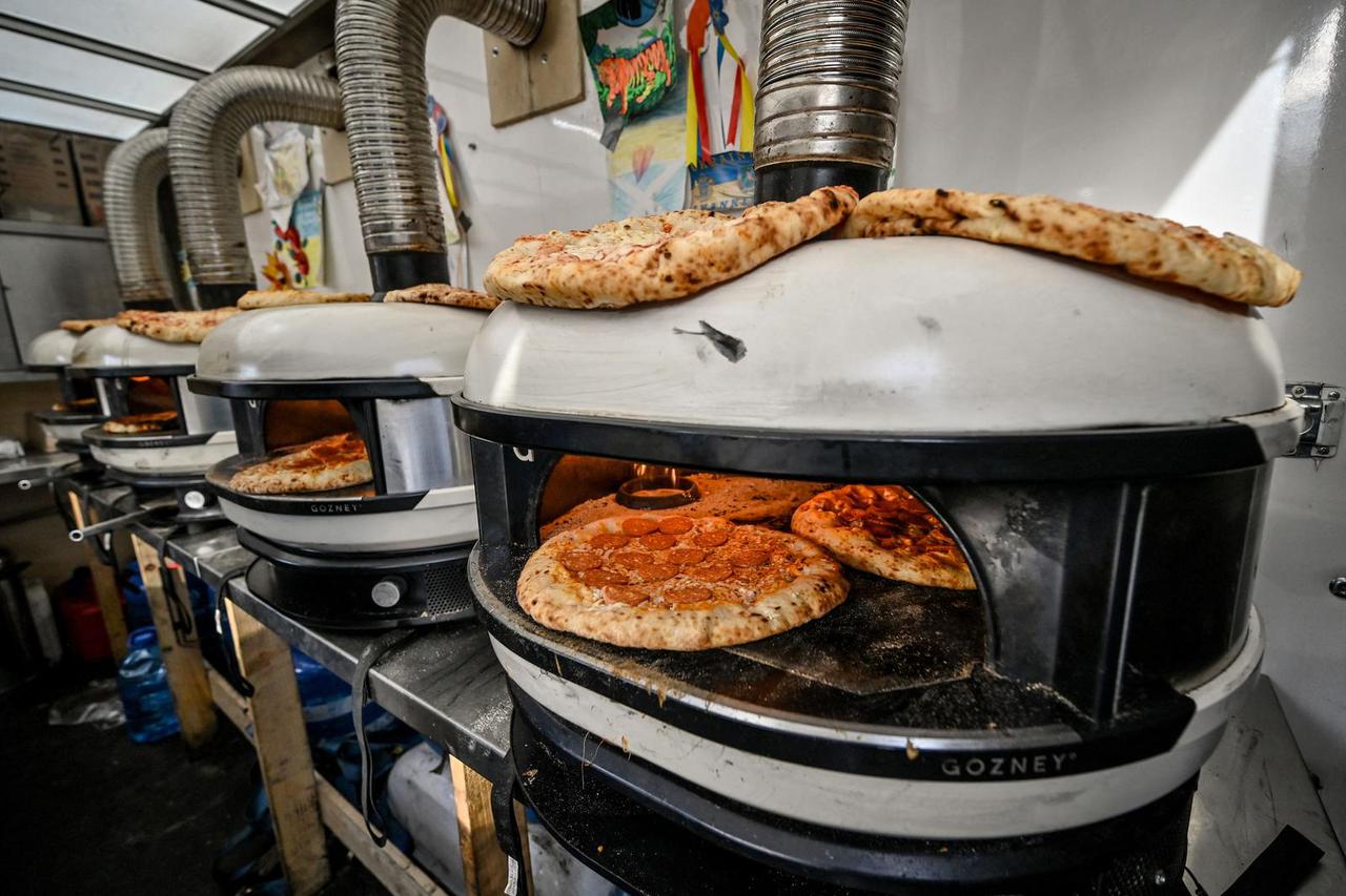 Free Pizzas For IDPs - Zaporizhzhia