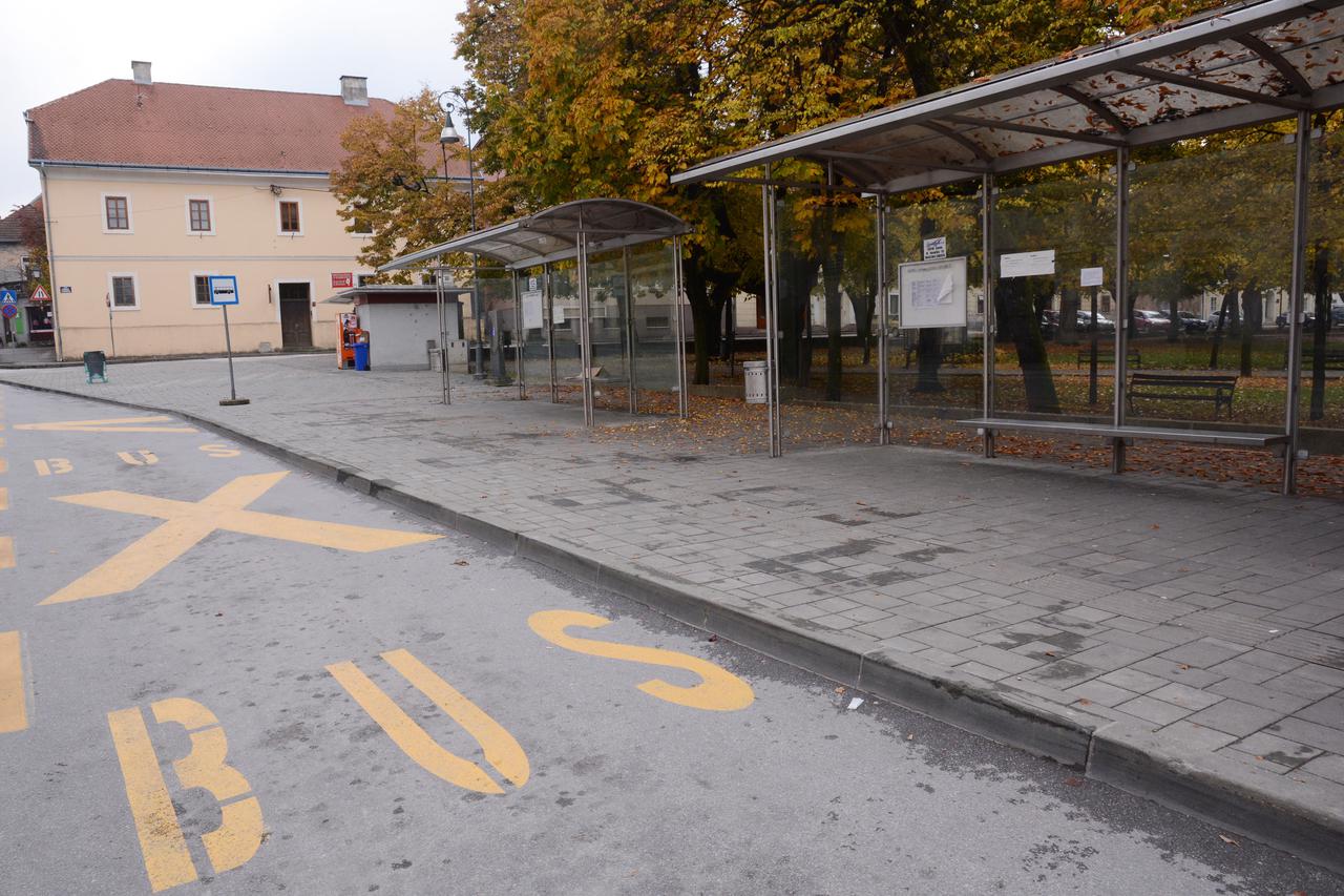 Autobusna stanica u Petrinji