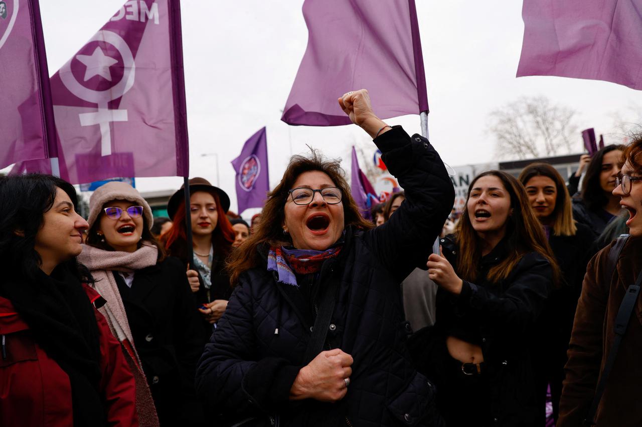 Protest against femicide and violence against women, in Istanbul