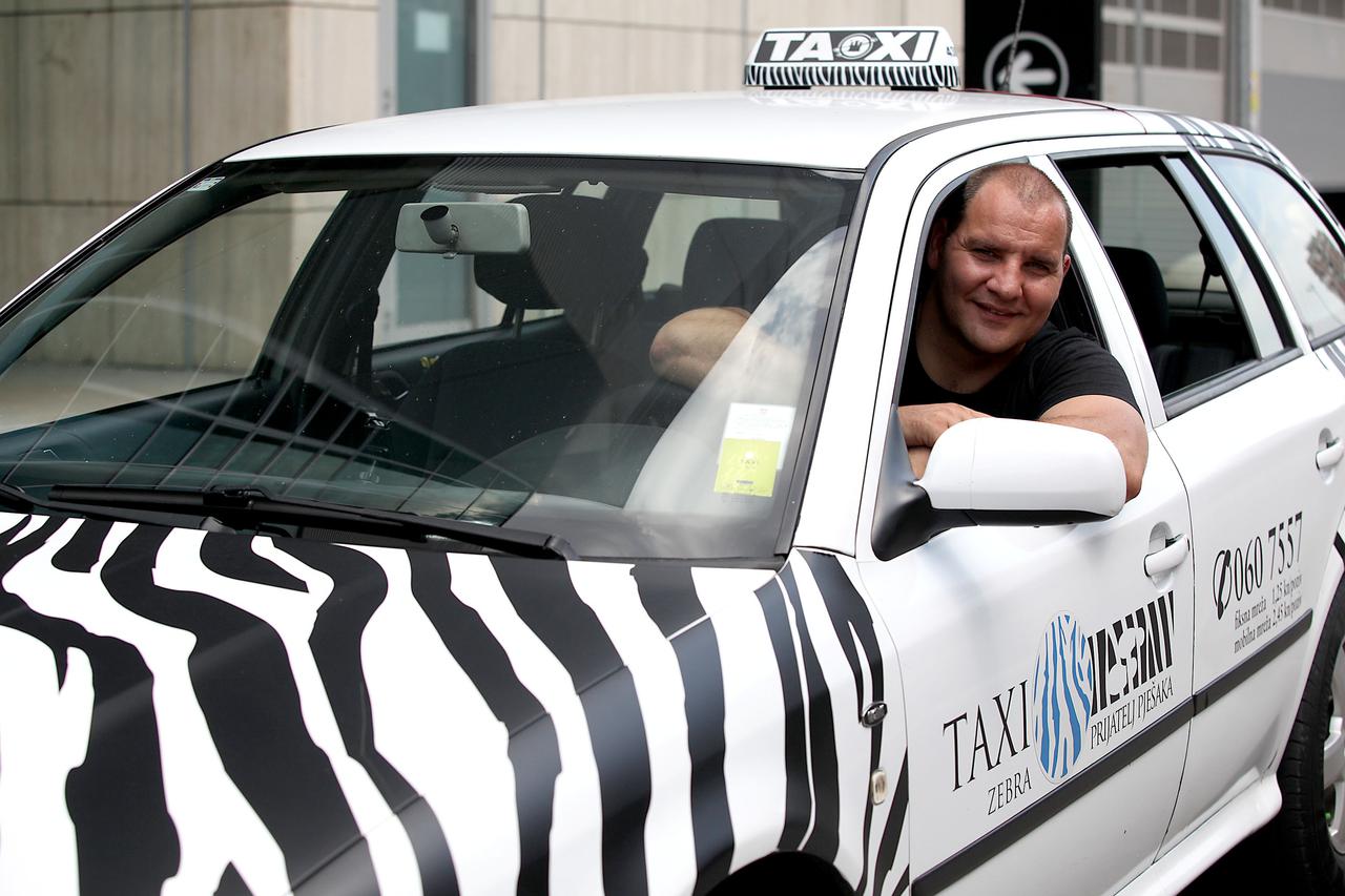 Mico Kuzmanovic, sef nove taxi sluzbe Zebra taxi