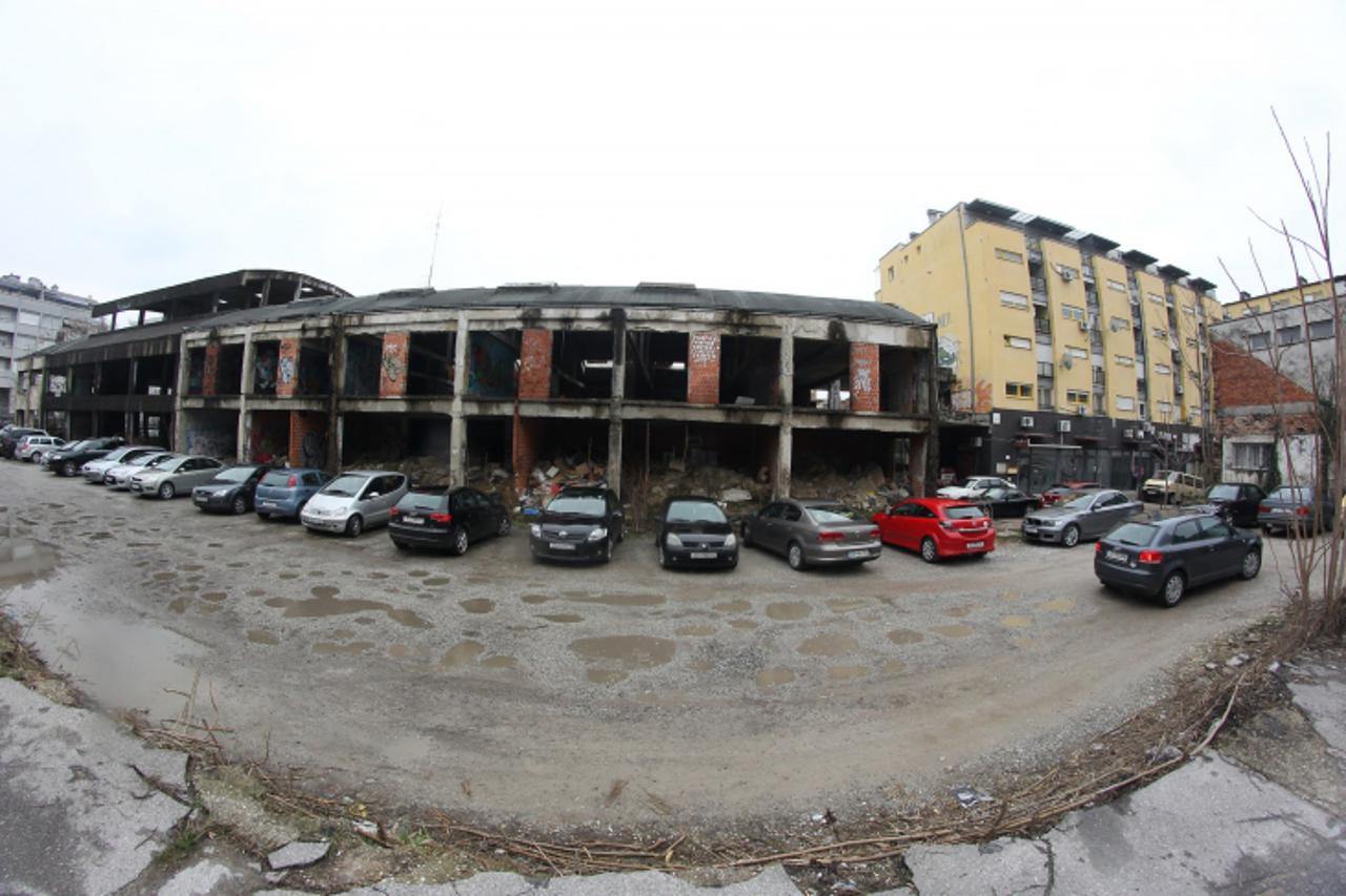 '03.04.2013.ZagrebKompleks derutnih zgrada u centru grada u Vlaskoj ulici od 81 do 87 Photo: Boris Scitar/VLM'