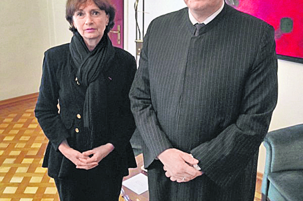 Muftija Hasanović s veleposlanicom Boccoz