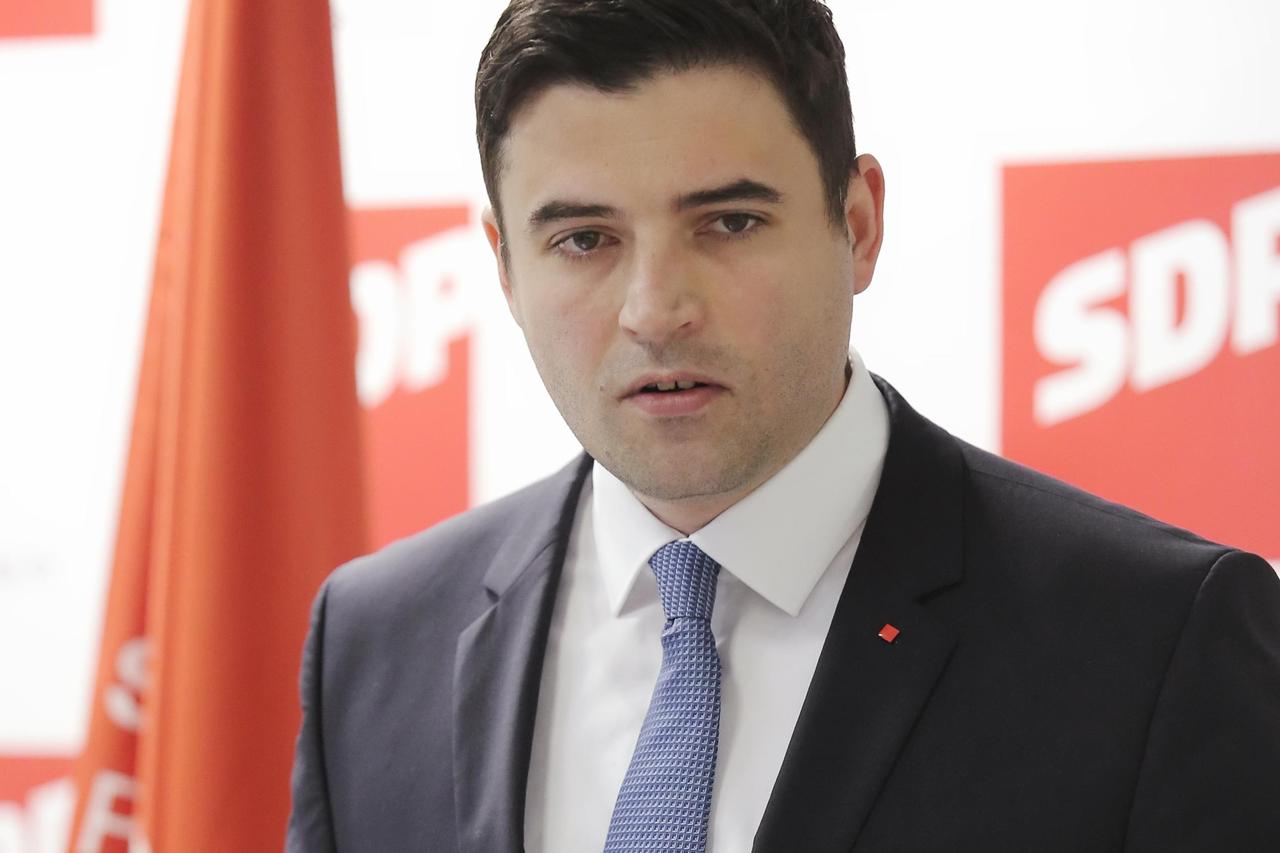 Davor Bernardić smatra da novi povjerenik nije rješenje Agrokorovih problema
