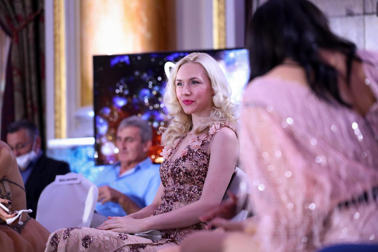 Zagreb: Natalija Prica na izboru za Miss Universe 2021. godine