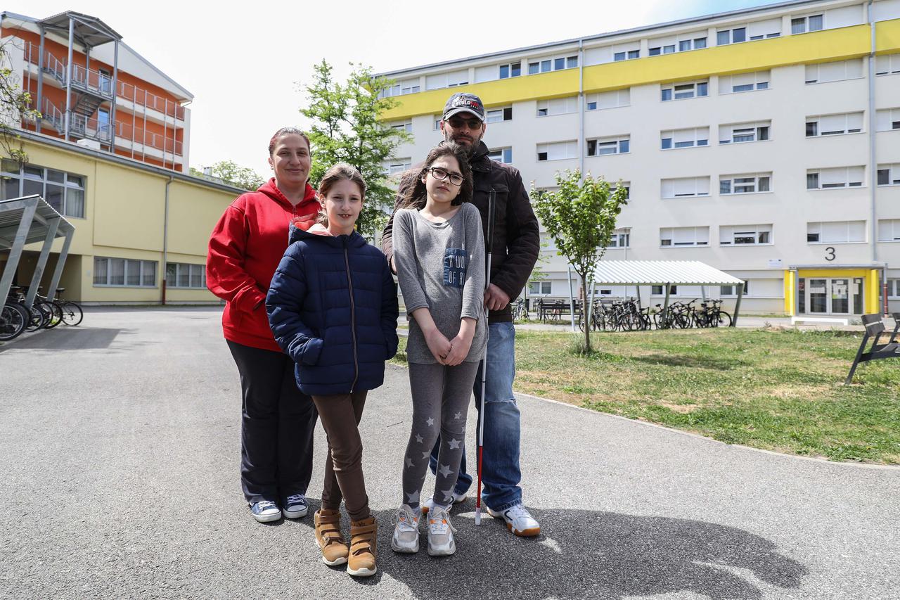Tomislav Kosić s obitelji nakon potresa smješten je u SD Cvjetno naselje