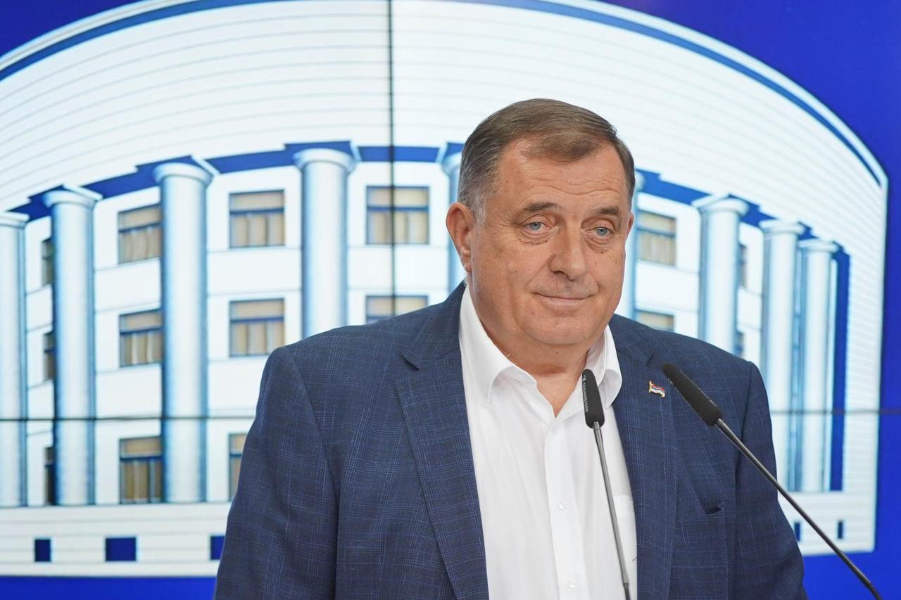 Banja Luka: Milorad Dodik obratio se javnosti nakon što je protiv njega podignuta optužnica zbog nepoštivanja odluka visokog predstavnika