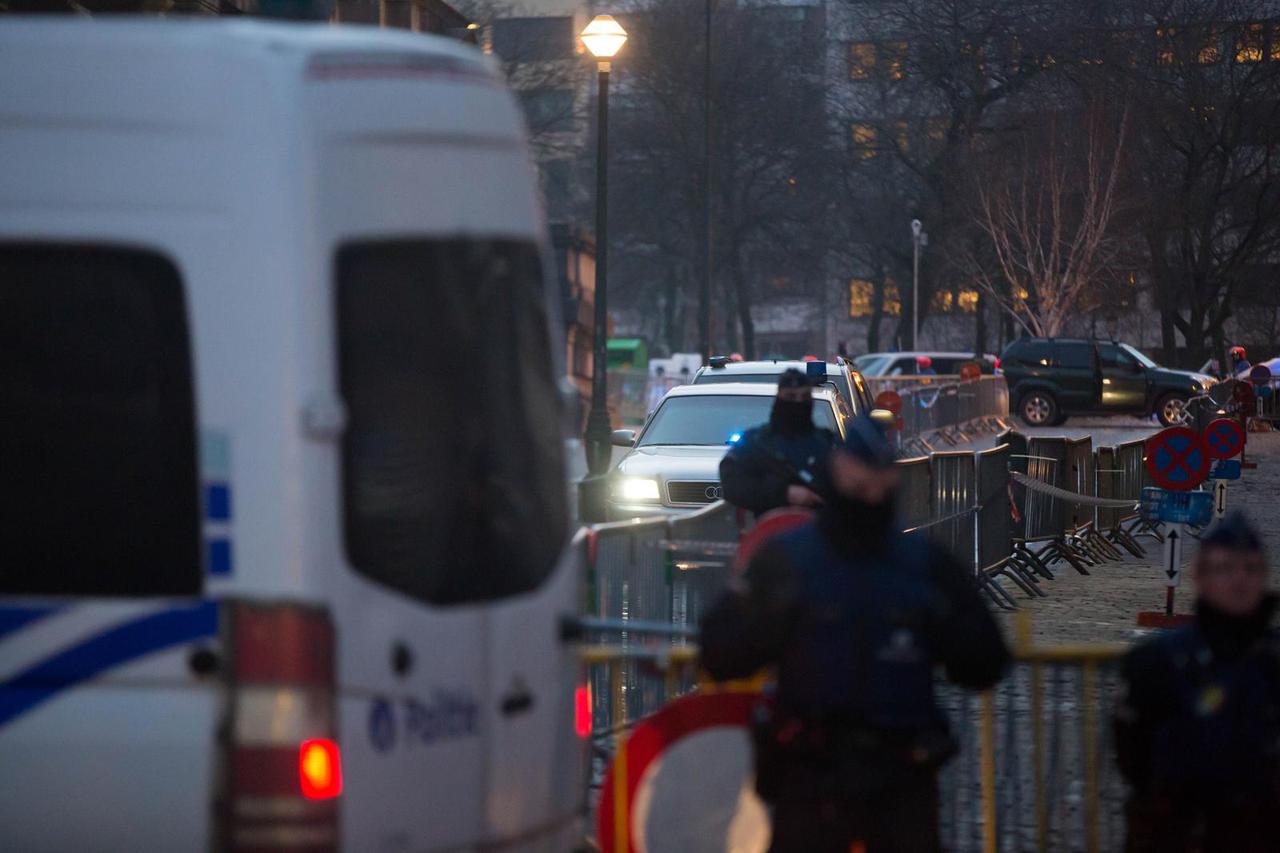 Bruxelles: Po?elo su?enje za teroristi?ki napad u Parizu 2015., Salah Abdeslam brani se šutnjom 