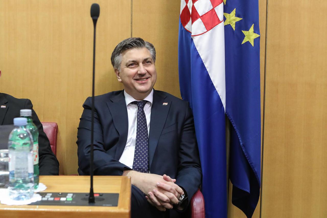 Zagreb: U Hrvatskom saboru održano aktualno prijepodne