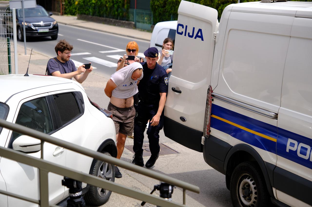 Velika Gorica: Navijači koji su sudjelovali u neredima na A1 dovezeni na Županijski sud