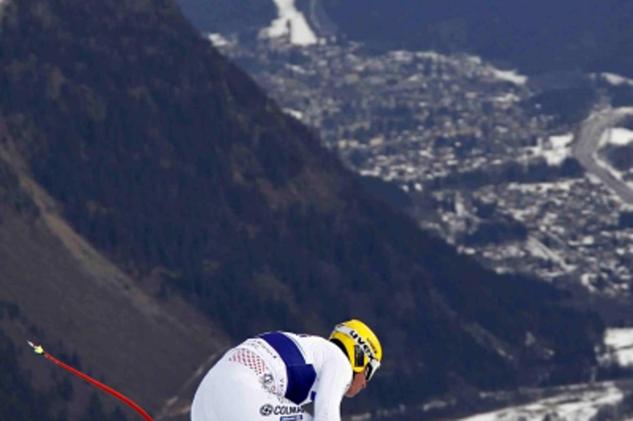 'Ivica Kostelic of Croatia goes airborne during the second training session in the men\'s Alpine Skiing World Cup downhill race in les Houches near Chamonix, French Alps, January 28, 2011. REUTERSChar