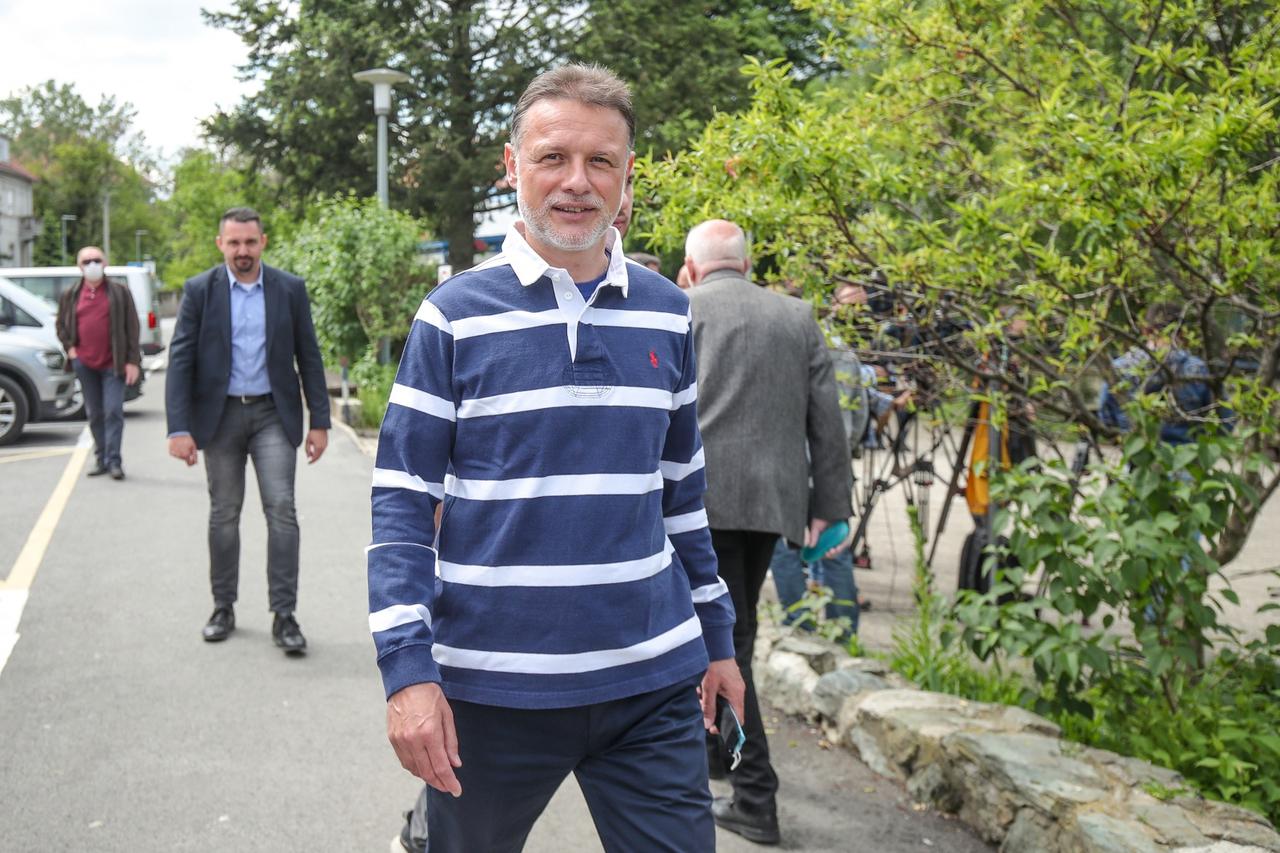 Zagreb: Gordan Jandroković glasovao je na lokalnim izborima