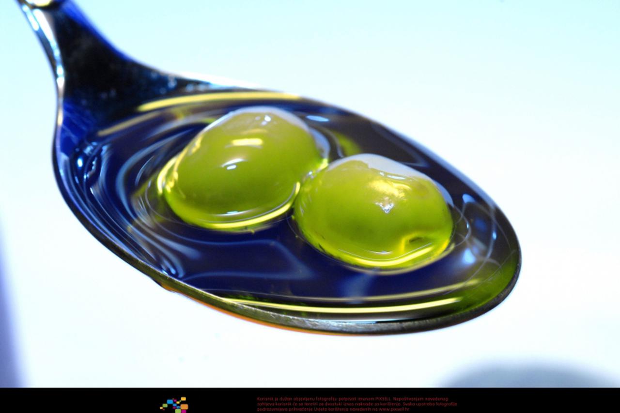 '18.09.2008., Pula - Temelj mediteranske kuhinje-masline i maslinovo ulje. Photo: Dusko Marusic/Vecernji list'