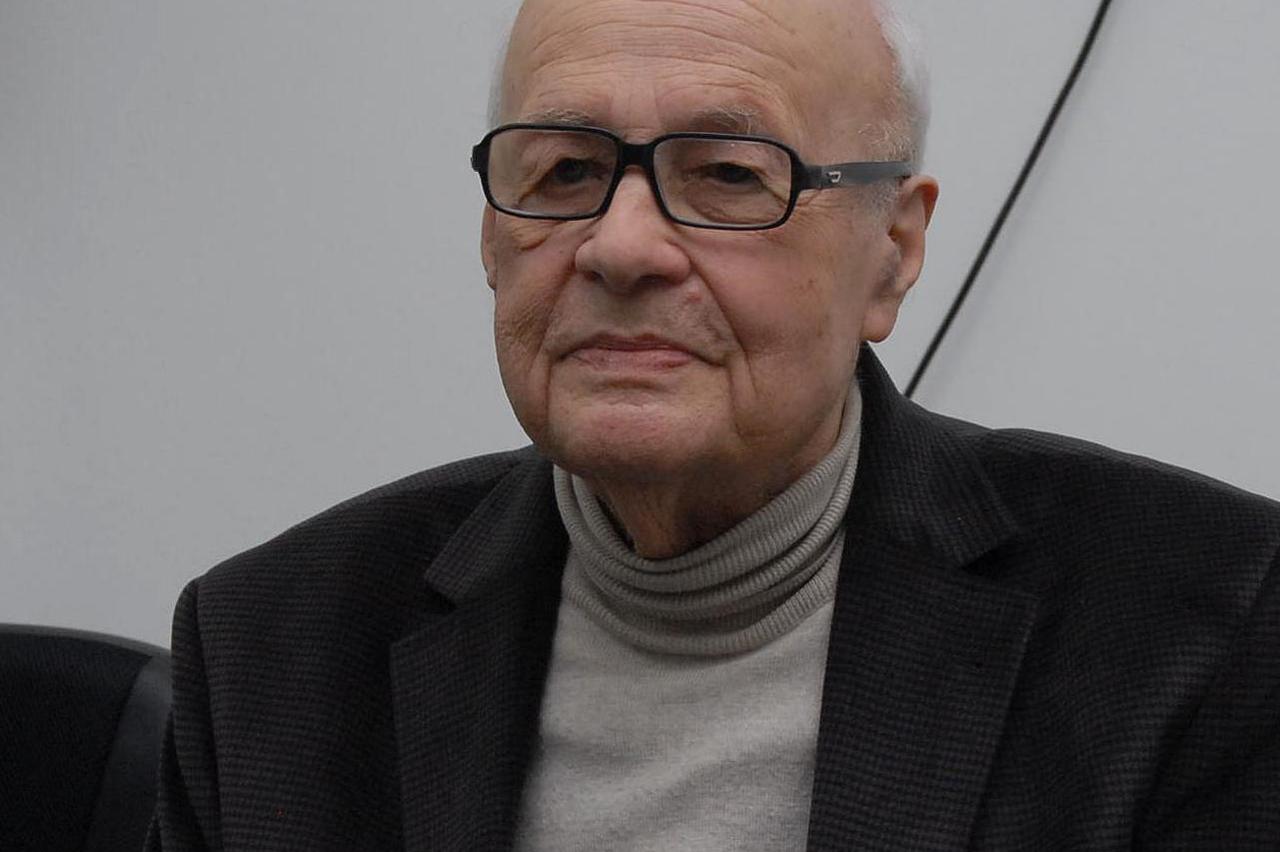 Miroslav S. Mađer  