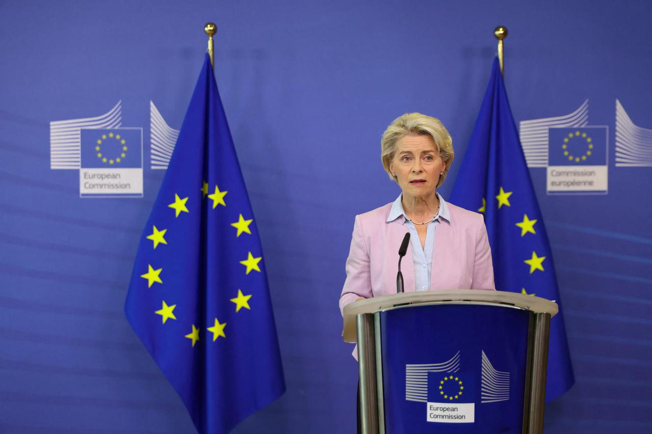 European Commission President Ursula von der Leyen attends a news conference on energy crisis, in Brussels