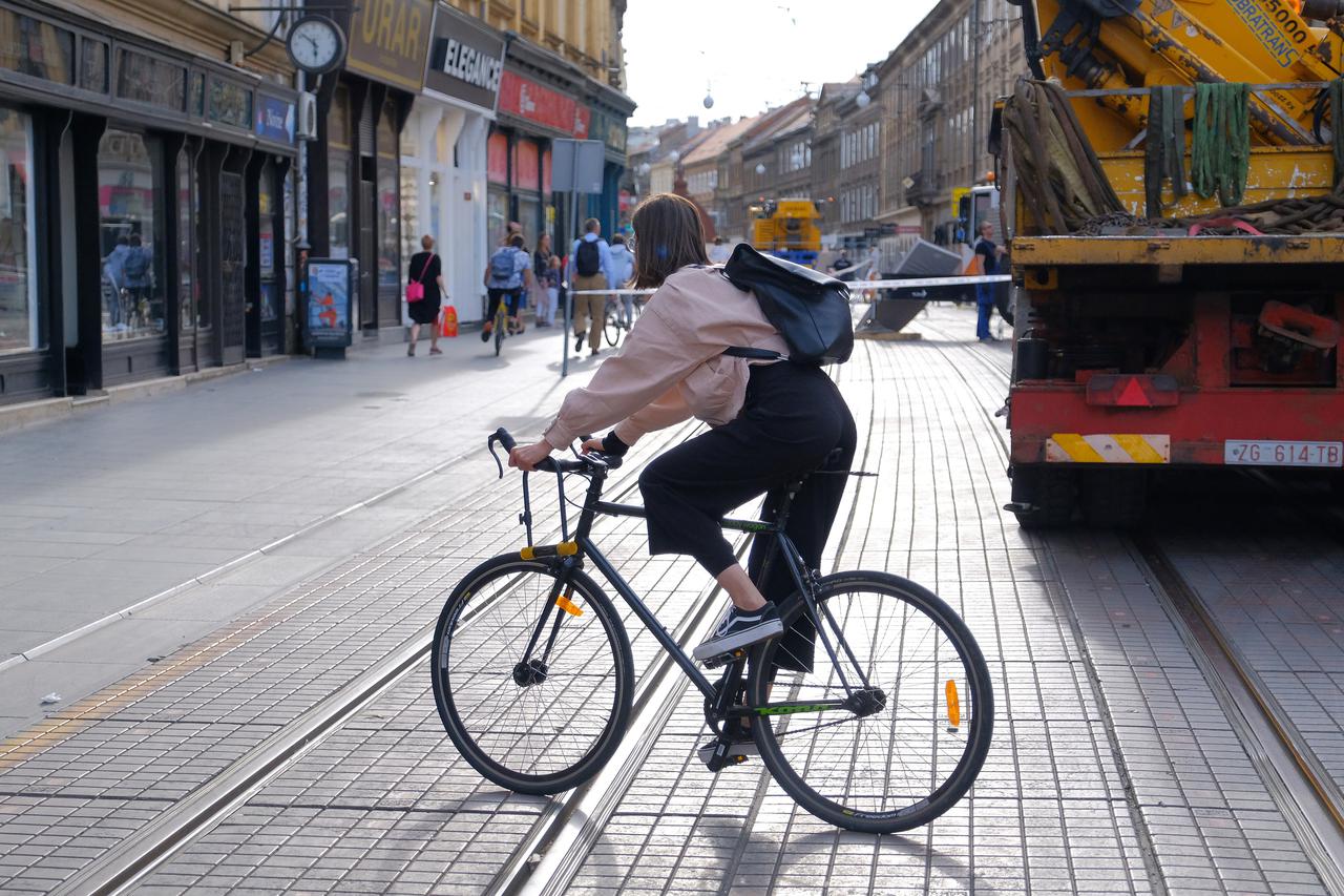 Zagreb: Zbog zabranjenog prometa, Iliac i Jurišićeva pune su pješaka i bicikllista