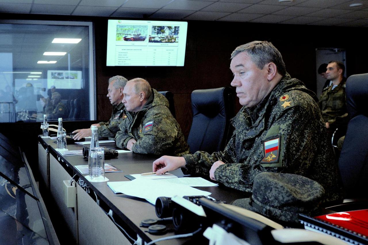 FILE PHOTO: Russian President Putin oversees the Vostok-2022 military drills in Primorsky Region