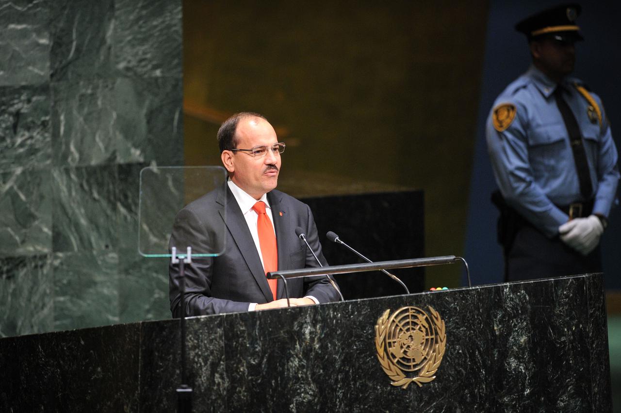 UN-NEW YORK-GENERAL DEBATE-DAY TWO(140925) -- NEW YORK, Sept. 25, 2014 (Xinhua) -- Albanian President Bujar Nishani speaks during the general debate of the 69th session of the United Nations General Assembly, at the UN headquarters in New York, on Sept. 2